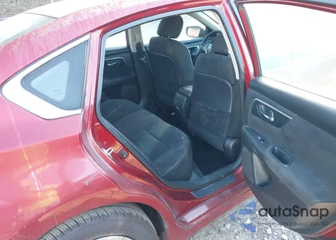 2014 Nissan Altima 2.5 S z USA, uszkodzony, nr VIN 1N4AL3AP6EC100611